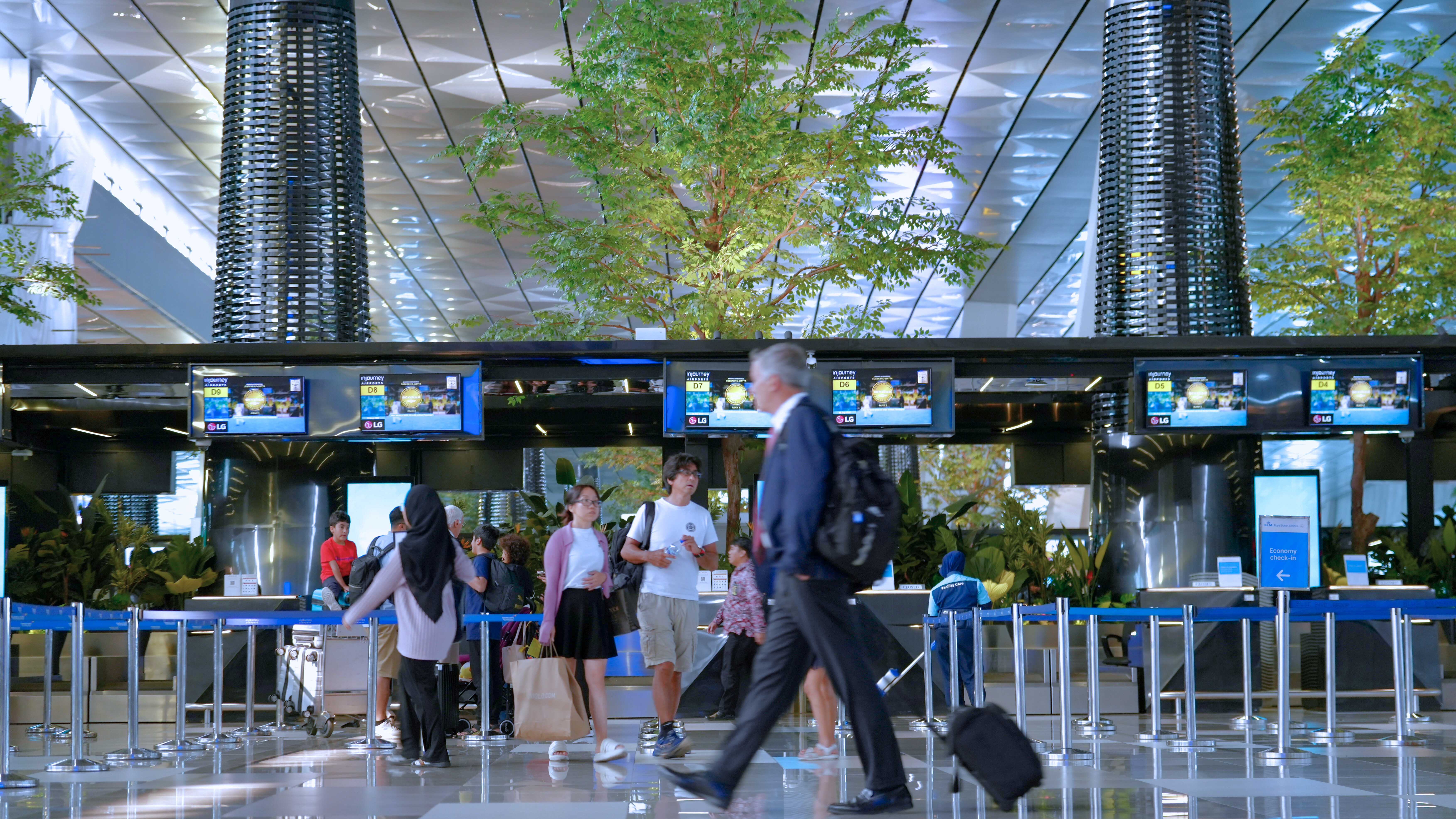 Bandara 3